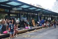 Luego de tres días de acampe, los piqueteros levantaron la protesta en el centro porteño