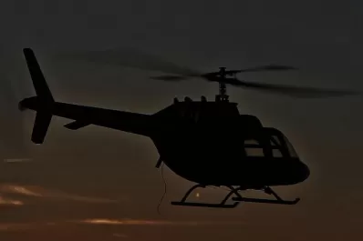 Qué hacía el helicóptero que sobrevolaba la ciudad anoche y que fue furor en las redes