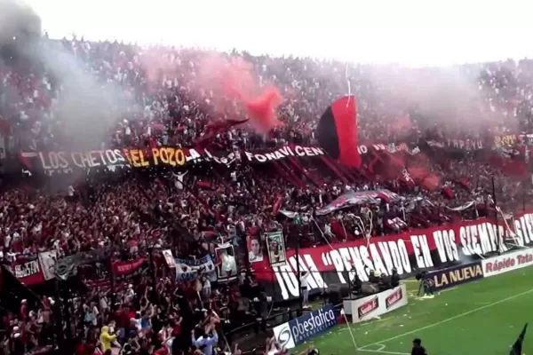 Atlético Tucumán ya mira de reojo el duelo ante Colón