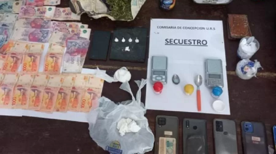 Allanaron una casa por robo y hallaron plantas de marihuana y cocaína