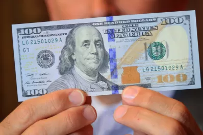 Nuevas restricciones para el cupo de US$200: ¿quiénes pueden acceder al dólar solidario?