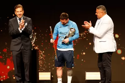 La Noche de Lionel Messi: la Conmebol lo nombró el líder del fútbol mundial