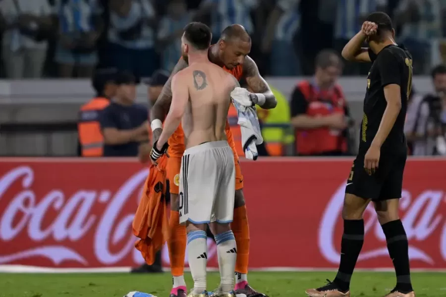 ¿Quién fue el inesperado rival que cambió la camiseta con Lionel Messi en el amistoso de Argentina vs. Curazao?