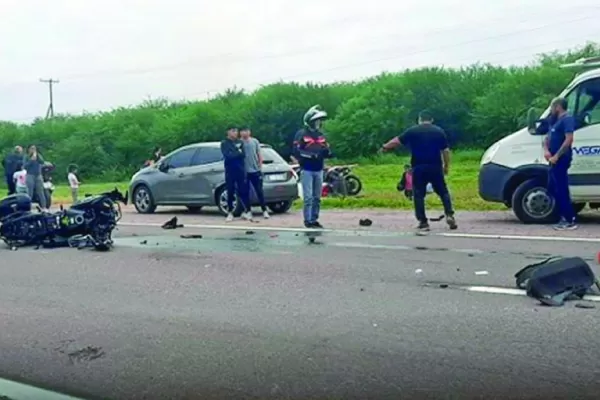 Un matrimonio murió al chocar con un camión cuando viajaba al MotoGP