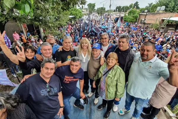 “La gente necesita la presencia de los funcionarios municipales en sus barrios”, afirmó Chahla