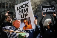 Donald Trump se entregó a la Justicia de Nueva York y quedó bajo arresto