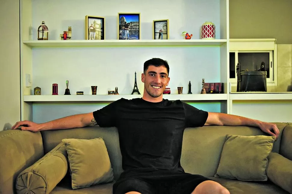 RELAJADO. La sonrisa de Tomás Marchiori es más que elocuente. El arquero, titular en todo el torneo, es uno de los puntos altos del equipo. Ante Colón tuvo su mejor noche. 