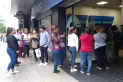 Trabajadores municipales de la capital también sufrieron demoras para cobrar sus sueldos