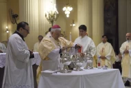 Misa Crismal: el arzobispo pidió a los sacerdotes que sigan caminando junto a los fieles