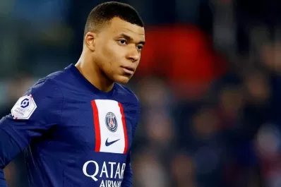 El enojo de Mbappé con el PSG por usar su imagen en una campaña institucional