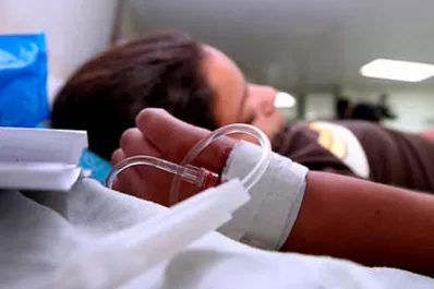 Murieron dos jóvenes de 24 y 28 años por dengue en Tucumán