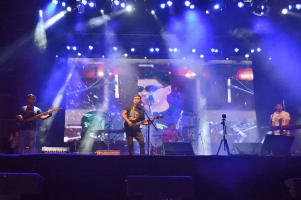 Cuatro bandas tributo recrean clásicos argentinos en un festival