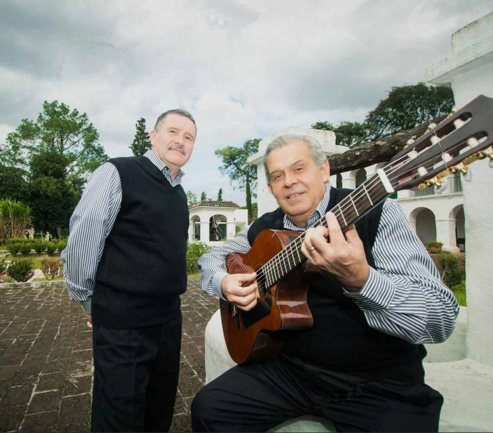 DÚO RENACIMIENTO. Esteban Viera y Luis Soria conocen la obra a fondo. 