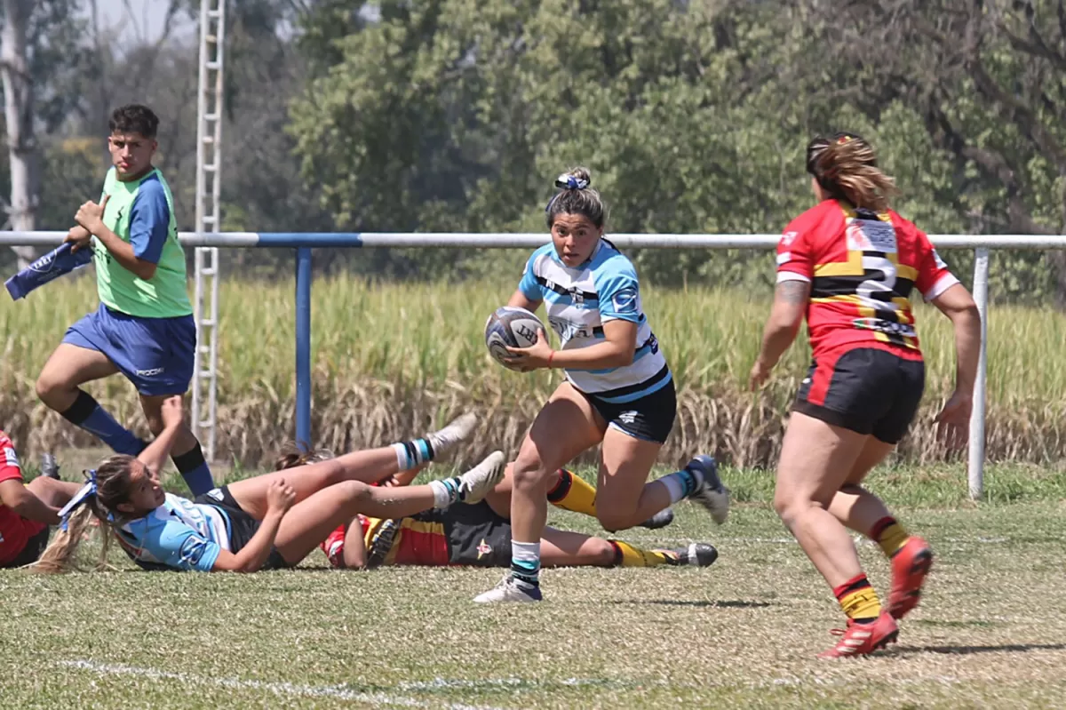 EN ACCIÓN. Durante abril se jugará el Torneo Iniciación, apertura de un calendario en el que los equipos tucumanos intentarán volver a cobrar protagonismo a nivel nacional, pasando primero por el Regional.