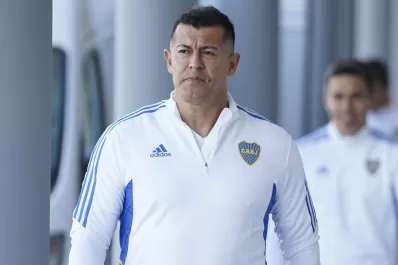 Jorge Almirón tendrá la misión de levantar el flojo nivel de Boca Juniors