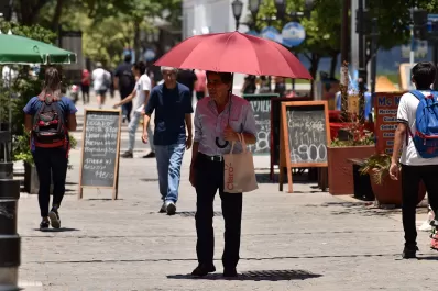 Se espera una jornada con mucho sol y calurosa en Tucumán