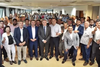 Jaldo intensifica el armado territorial de los acoples