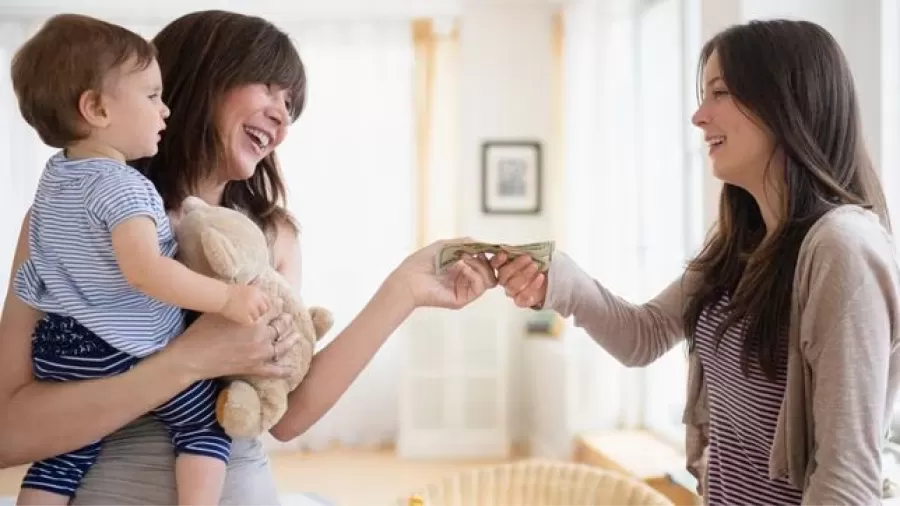 Las niñeras recibirán un aumento del 14% en abril.