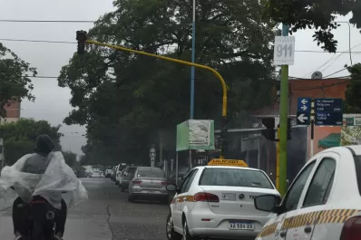 Cortes de luz y problemas de mantenimiento: qué pasa con los semáforos de la capital