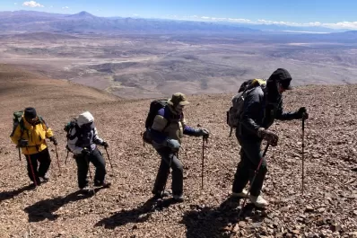 Tucumanos llegaron a lo más alto del Nevado de Acay, una de las montañas sagradas de Salta