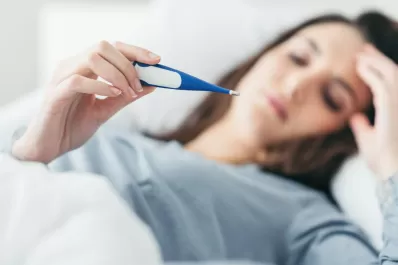 Dengue: ¿conviene bañarte cuando tenés fiebre?