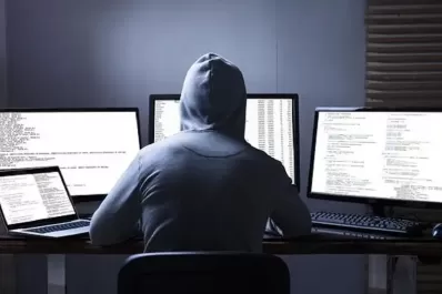 Una peligrosa modalidad de estafas y delitos informáticos crece en Argentina: ataca el homebanking y las redes sociales