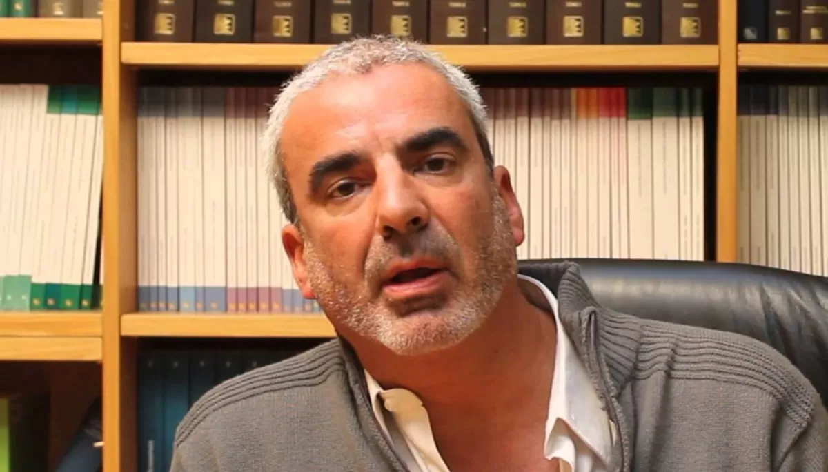 Carlos Eduardo Tambussi.