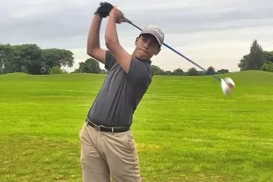 Reclaman que está parado un juicio por un accidente de tránsito que le costó la vida a un golfista