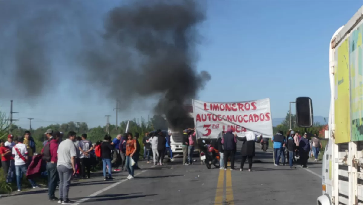 EN CONCEPCIÓN. El corte obre la ruta 38 mantiene interrumpido el paso por la zona conocida como Palo Blanco.