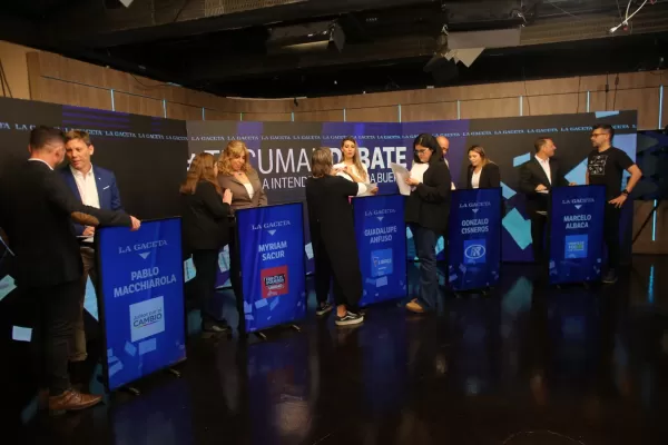 El juego de preguntas y respuestas entre los candidatos a intendente de Yerba Buena