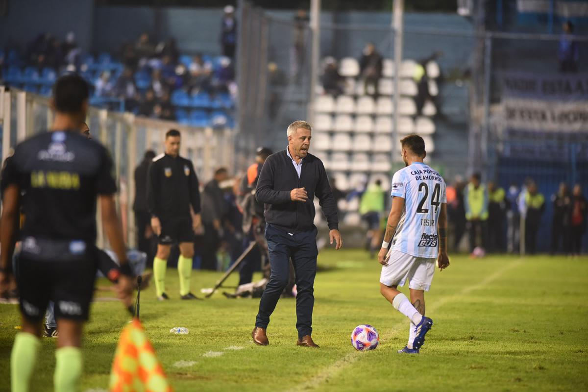 CONFORME. Pusineri elogió el juego del equipo y el nivel de todos sus jugadores.