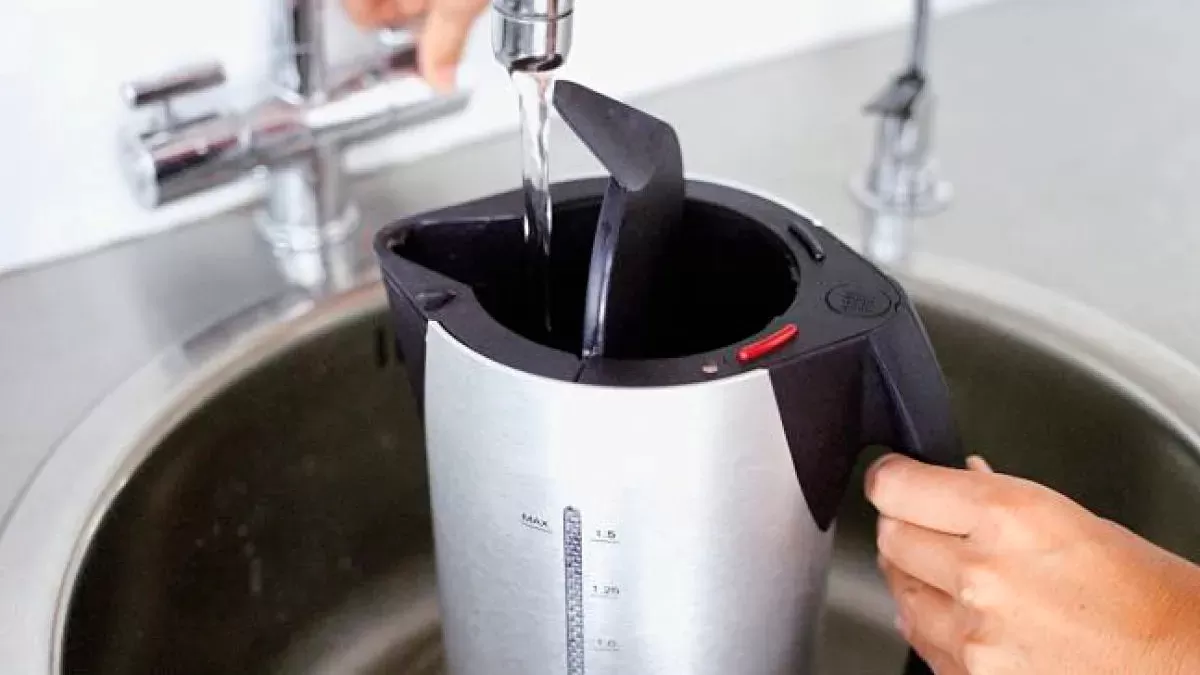 Cómo sacar el sarro de las pavas y las tapas de los termos