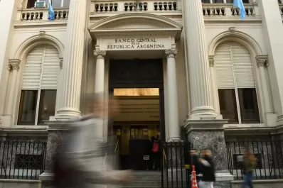 El Banco Central intensifica el cepo al dólar: cuáles son las nuevas medidas