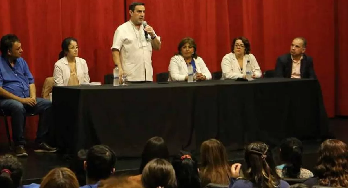 Lucha contra el dengue: Medina Ruiz destacó la labor de los agentes sociosanitarios