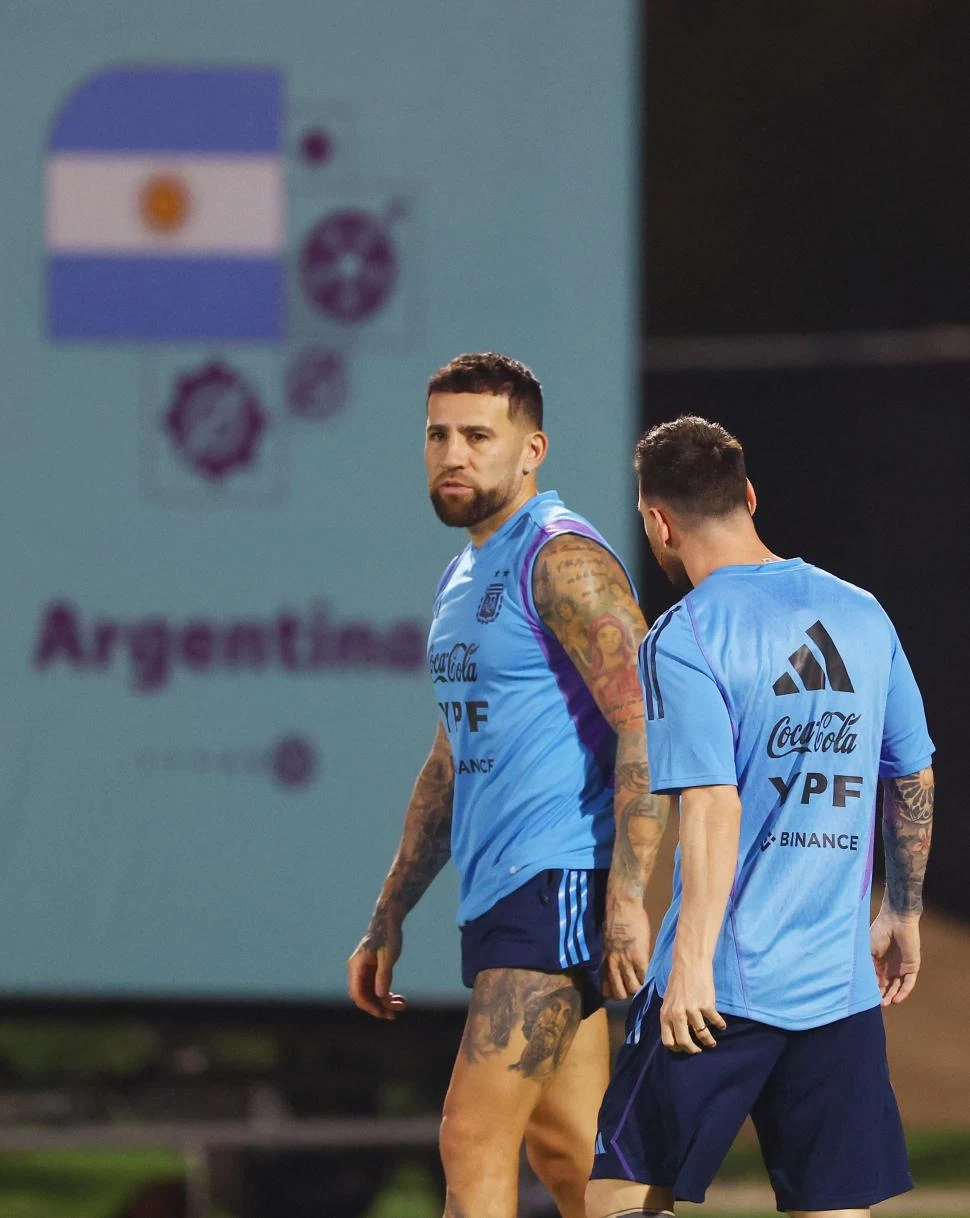  Con cada día que pasa sin que Nicolás Otamendi renueve su vínculo con Benfica, crece la ilusión de los hinchas de River