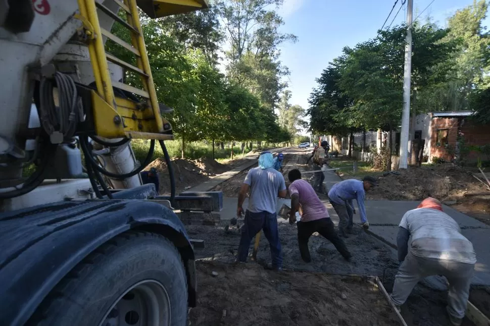 OBRAS. En el Ejecutivo afirman que no se desacelerarán los trabajos.  LA GACETA / FOTO DE Osvaldo Ripoll