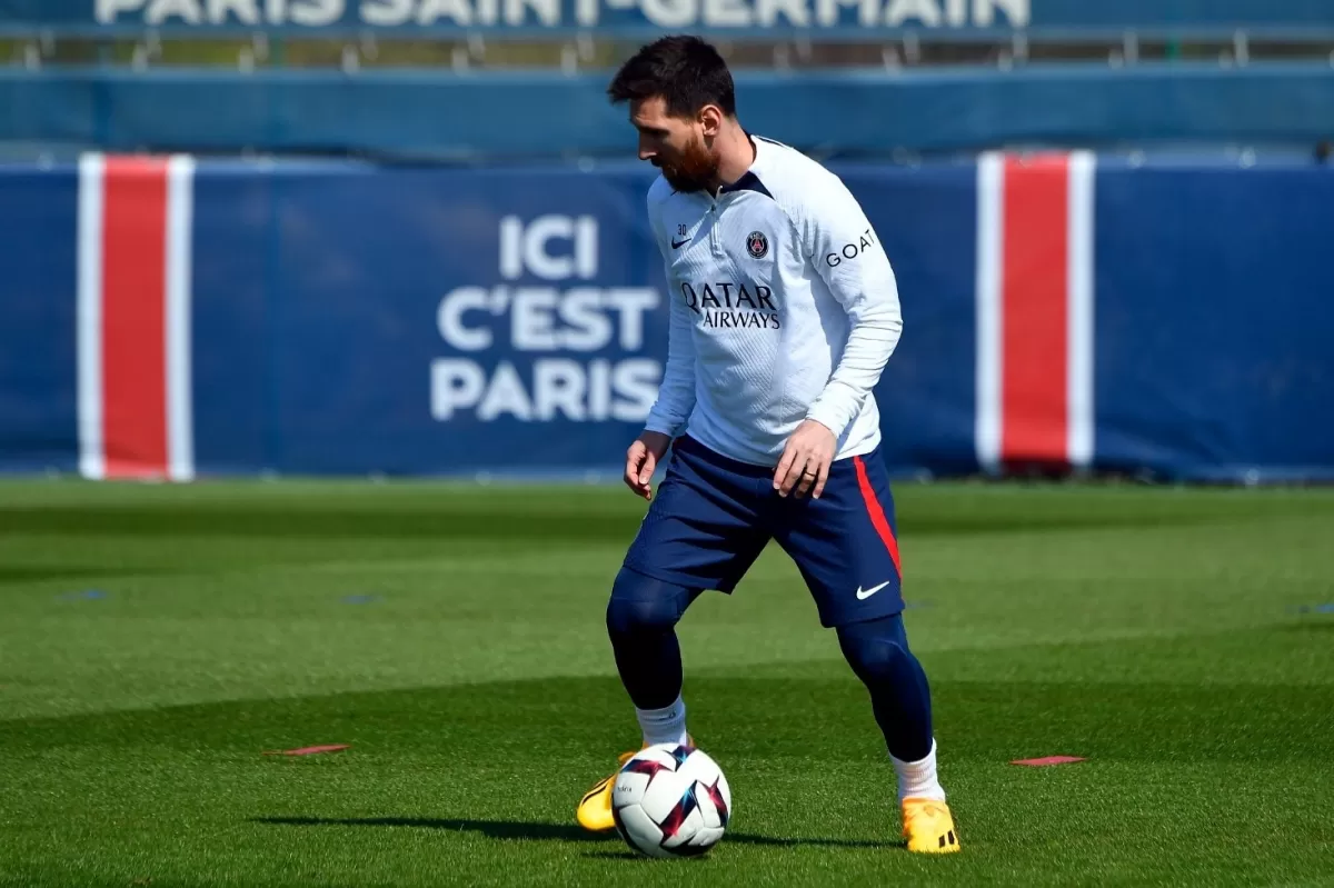 Lionel Messi, entrenando en el PSG. FOTO TOMADA DE TWITTER @PSG_espanol