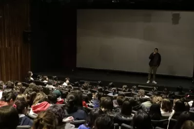 Alumnos participaron del lanzamiento del Programa “Las Escuelas Van al Cine 2023”