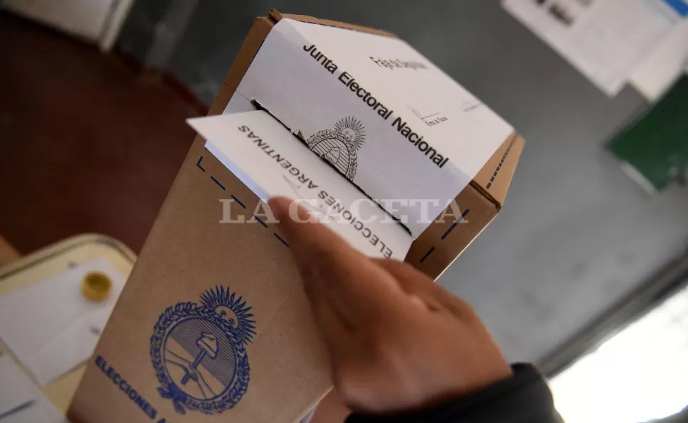 Las elecciones a gobernador en Tucumán serán en menos de tres semanas. 