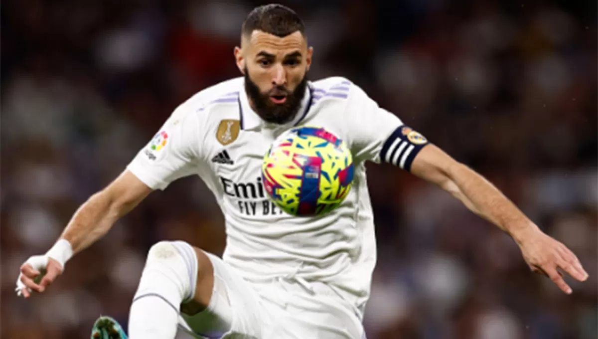 RECORD. Benzema es el segundo jugador que más partidos ganó vistiendo la camiseta de Real Madrid.