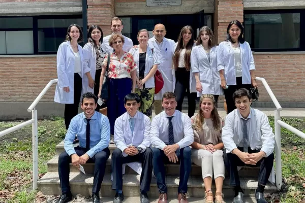 Manzur resaltó el aporte de la Universidad San Pablo-T a la salud de los tucumanos