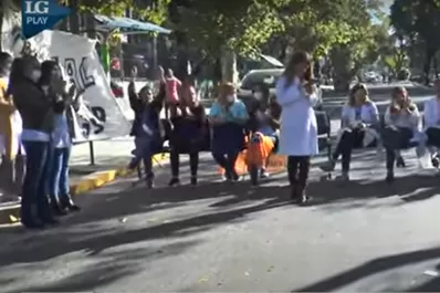 Reclamo salarial en hospitales: Osvaldo Jaldo criticó las medidas de fuerza de Sitas