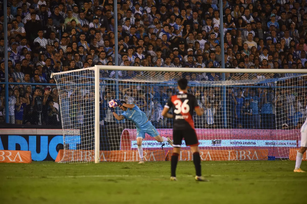 La sensación general fue que Atlético Tucumán mereció ganar