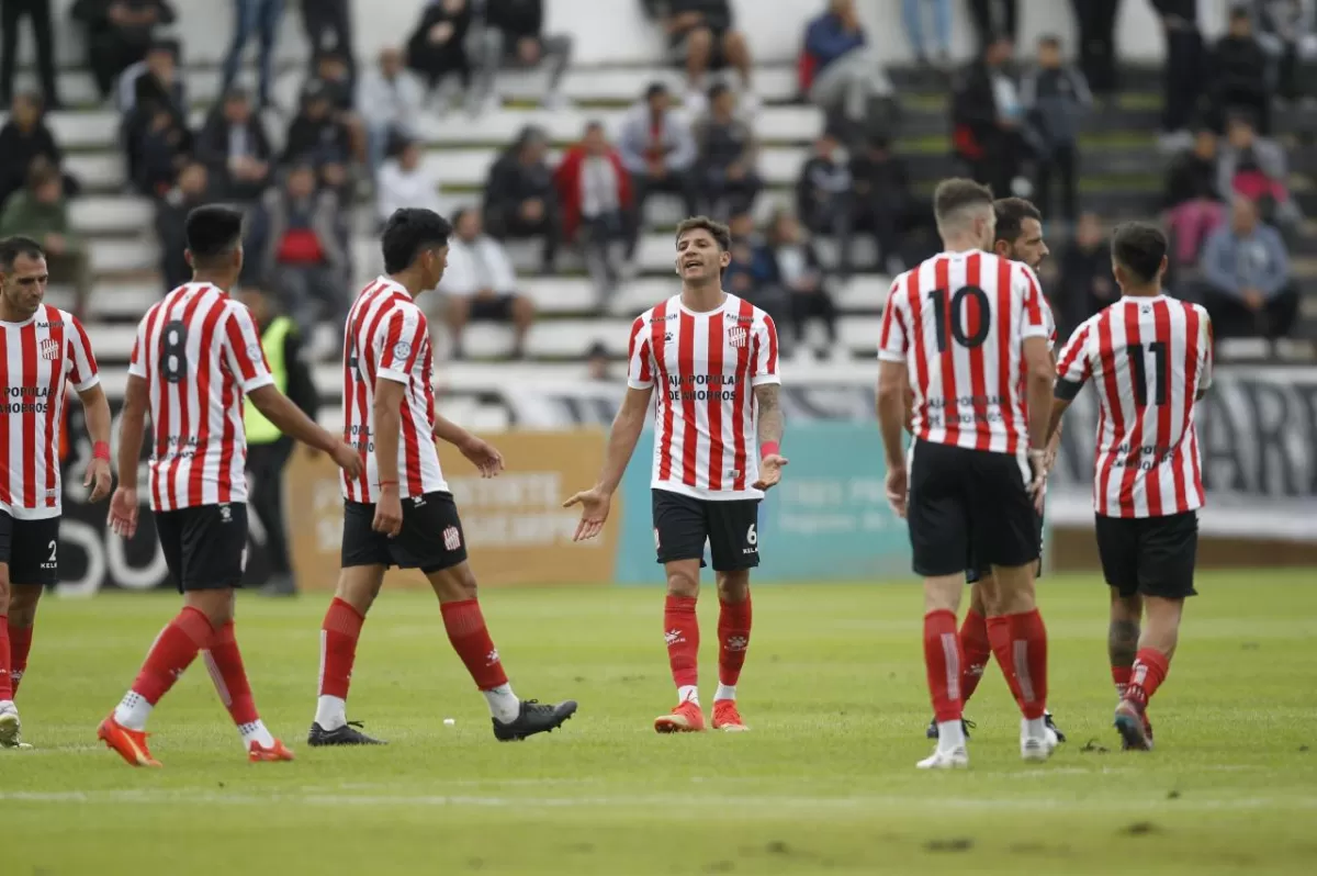 San Martín cayó ante Gimnasia, en Mendoza. FOTO MARCELO RUIZ / ESPECIAL PARA LA GACETA