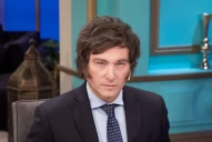 Milei embiste al peronismo