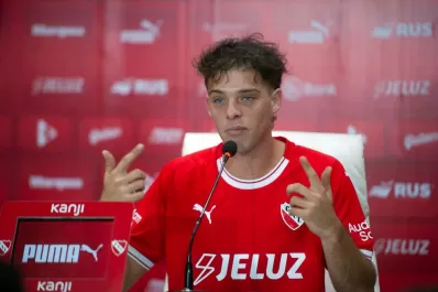 Maratea se cansó y le respondió a todos los que lo critican por su colecta para Independiente