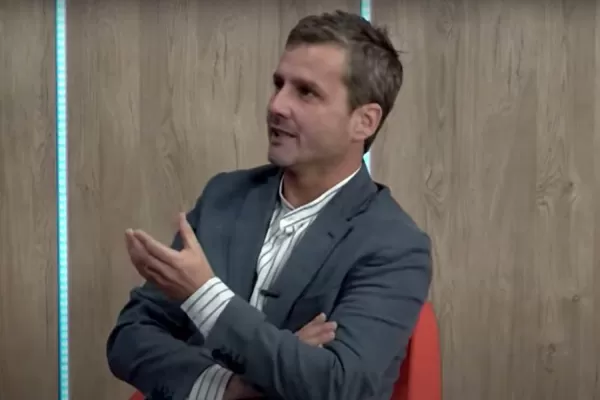 Mariano Campero cuestionó la entrega de “vouchers” y defendió la educación pública