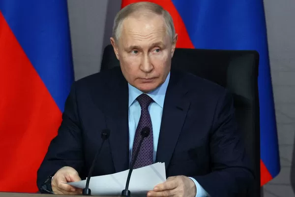 El Kremlin cuestionó que Londres entregue misiles de largo alcance a Ucrania