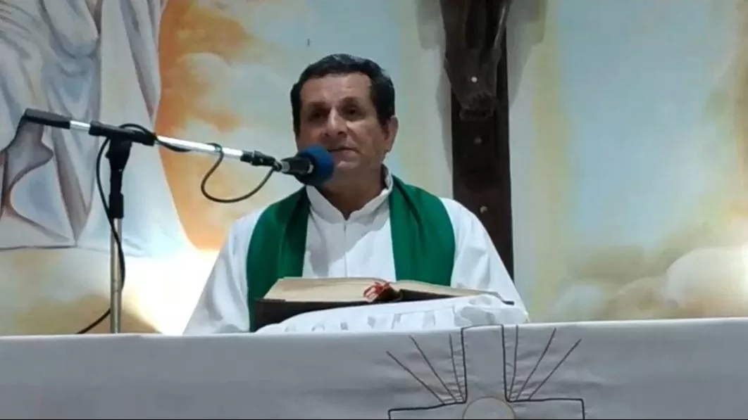 DANIEL MOLINA, el sacerdote acusado de abuso sexual. 