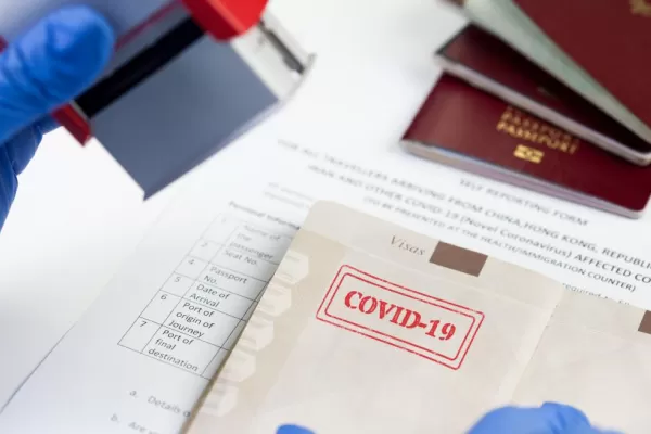 Covid-19: qué países todavía piden el certificado de vacunación